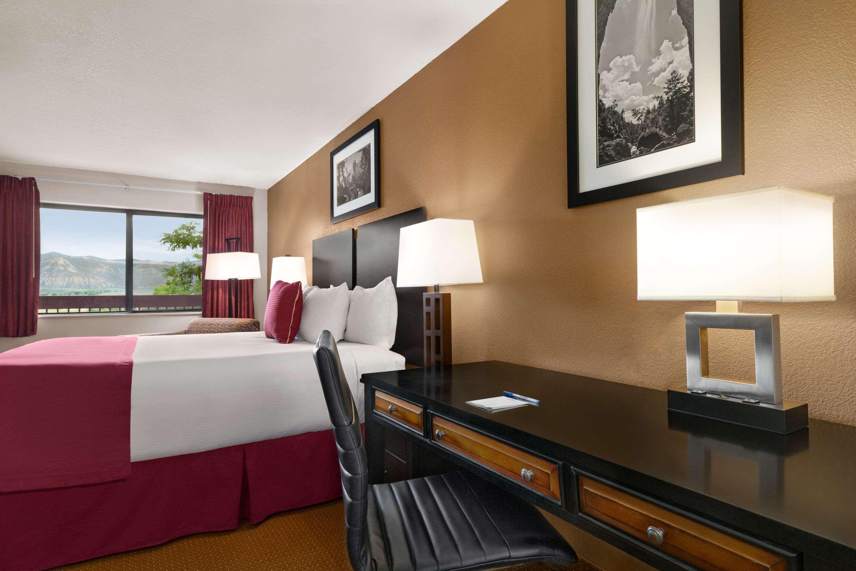 เบย์มอนต์ บาย วินด์แฮม คอร์เตซ Hotel คอร์เทซ ภายนอก รูปภาพ